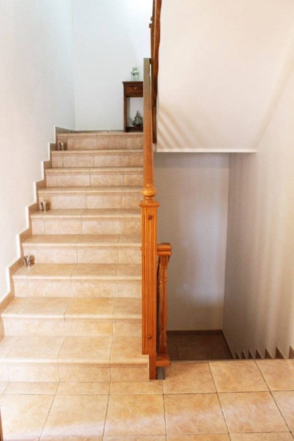 6 sypialnia Willa na sprzedaż w Torrevieja z basenem - 539 000 € (Ref: 9513838)