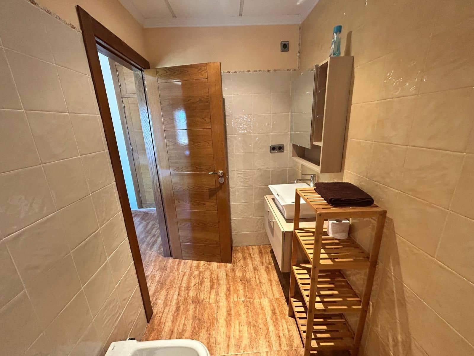 4 bedroom Villa for sale in Los Alcazares with pool - € 260,000 (Ref: 9513857)