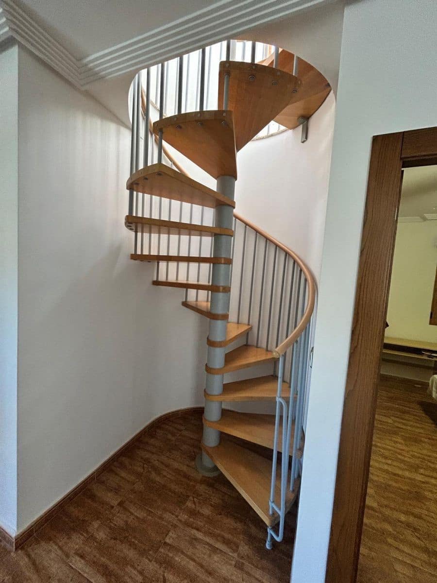 Chalet de 4 habitaciones en Los Alcázares en venta con piscina - 260.000 € (Ref: 9513857)