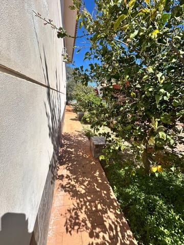 4 soveværelse Villa til salg i Los Alcázares med swimmingpool - € 260.000 (Ref: 9513857)