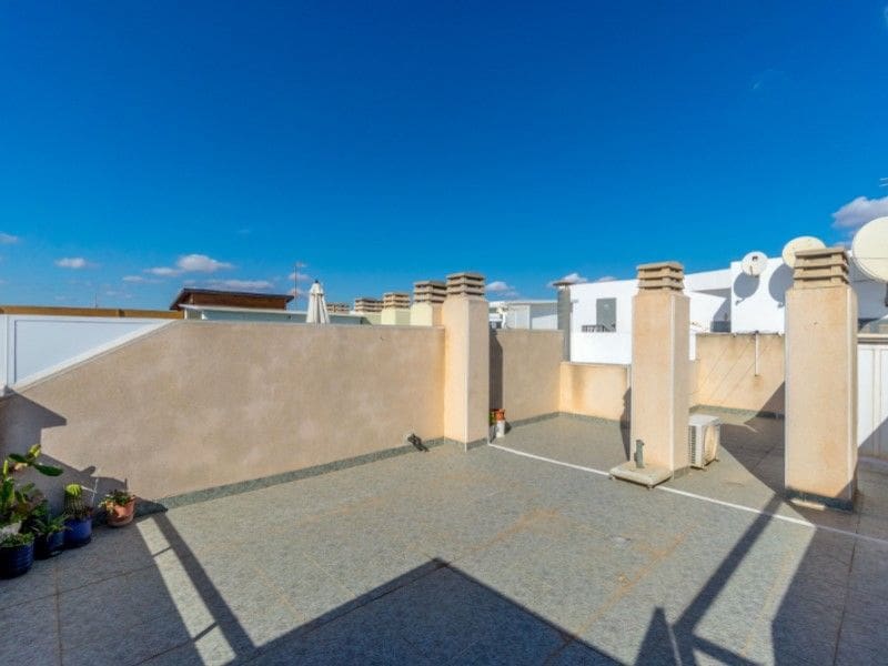 3 chambre Penthouse à vendre à Torrevieja - 229 000 € (Ref: 9513870)