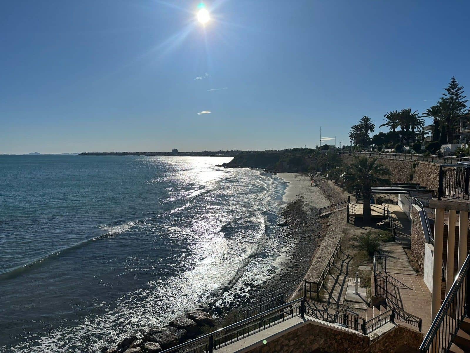 2 bedroom Apartment for sale in Punta Prima with garage - € 289,995 (Ref: 9513881)