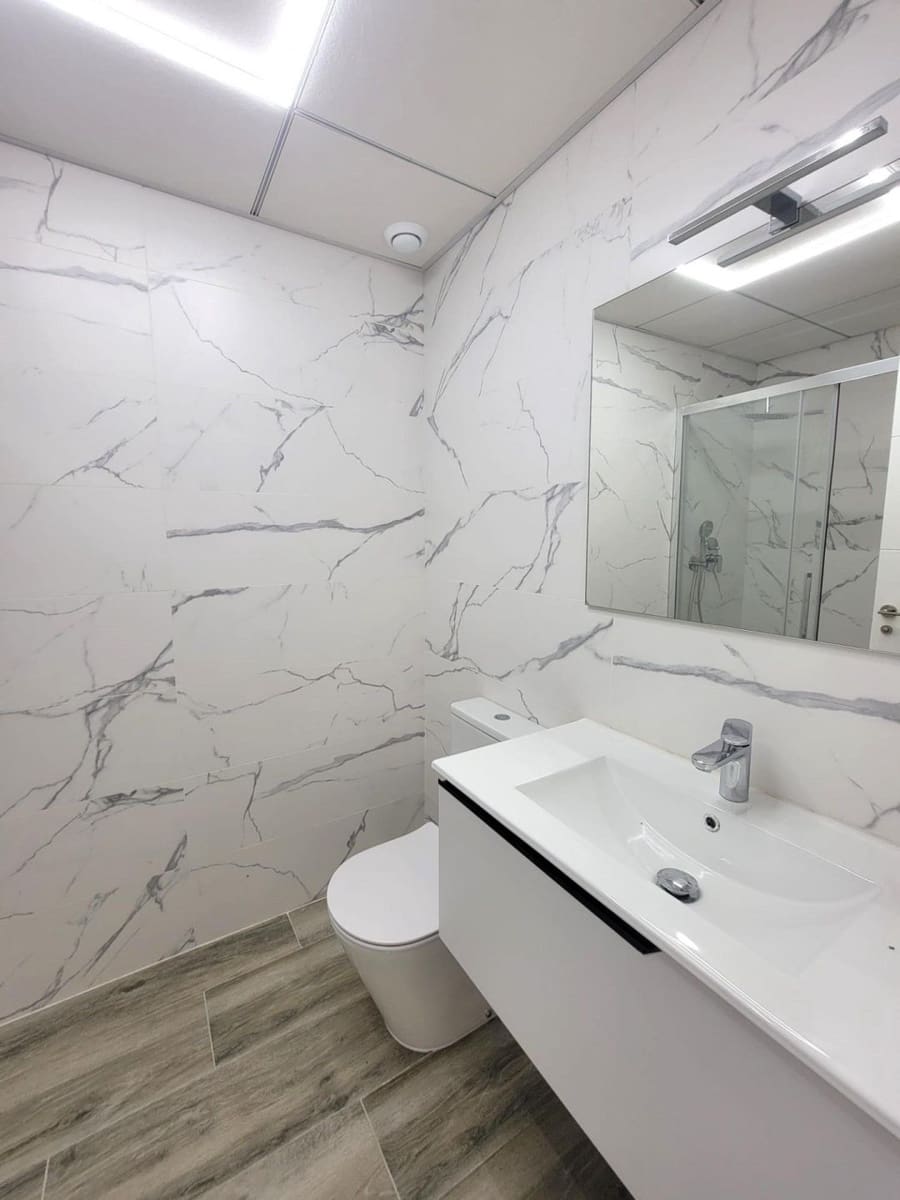 3 sovrum Lägenhet till salu i Torrevieja med pool - 375 000 € (Ref: 9513893)