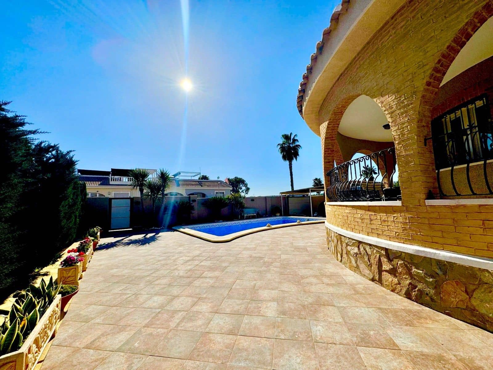 3 bedroom Villa for sale in Benijofar with pool - € 325,000 (Ref: 9513898)