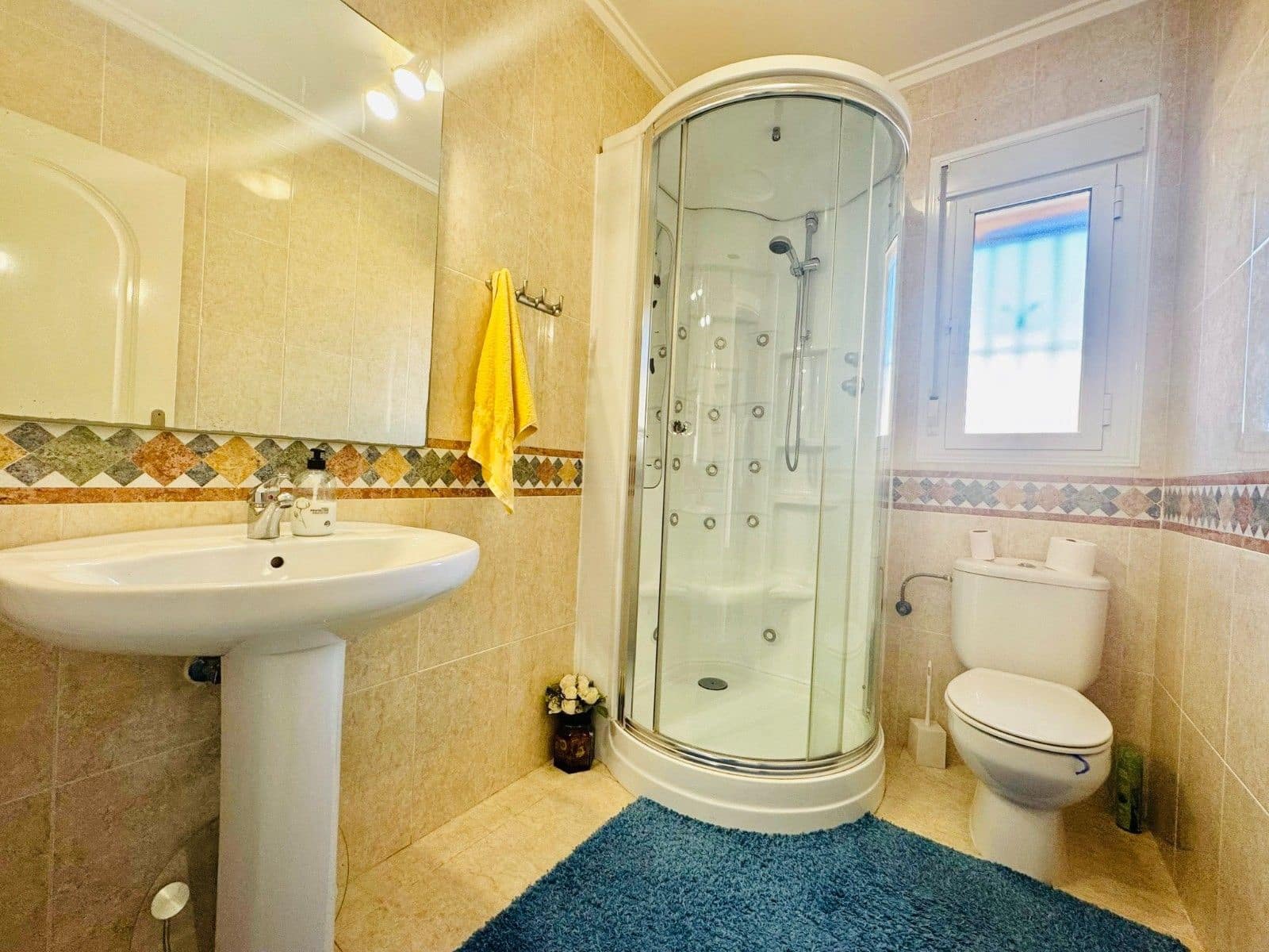 3 slaapkamer Villa te koop in Benijofar met zwembad - € 325.000 (Ref: 9513898)