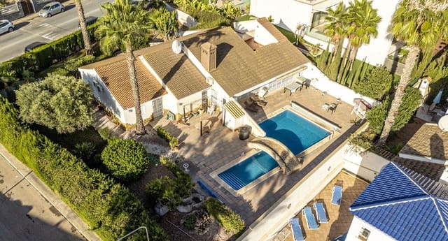 4 quarto Moradia para venda em Montepinar - La Aparecida - Raiguero, Orihuela - 650 000 € (Ref: 9513901)