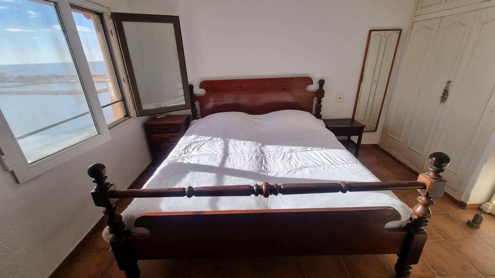 3 sypialnia Penthouse na sprzedaż w Torrevieja z basenem - 330 000 € (Ref: 9513918)