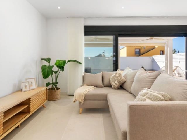 3 sypialnia Willa na sprzedaż w El Chaparral - La Siesta - La Torreta, Torrevieja - 499 000 € (Ref: 9513928)