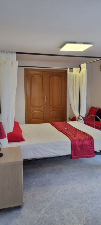 6 soverom Villa til salgs i Hondon de los Frailes med svømmebasseng garasje - € 595 000 (Ref: 9513943)