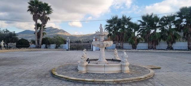 6 soverom Villa til salgs i Hondón de los Frailes med svømmebasseng garasje - € 595 000 (Ref: 9513943)