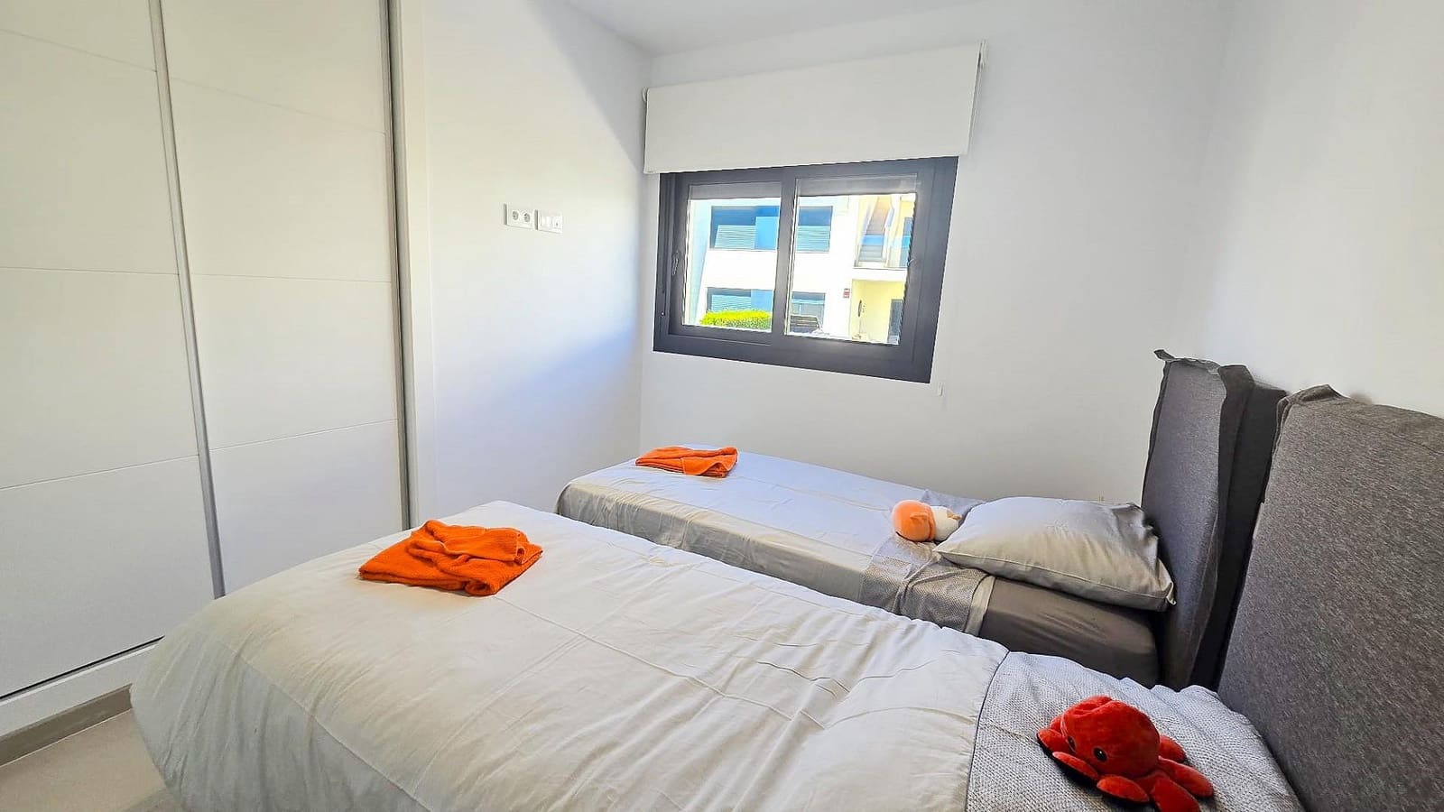 2 bedroom Penthouse for sale in Pilar de la Horadada - € 289,000 (Ref: 9513944)