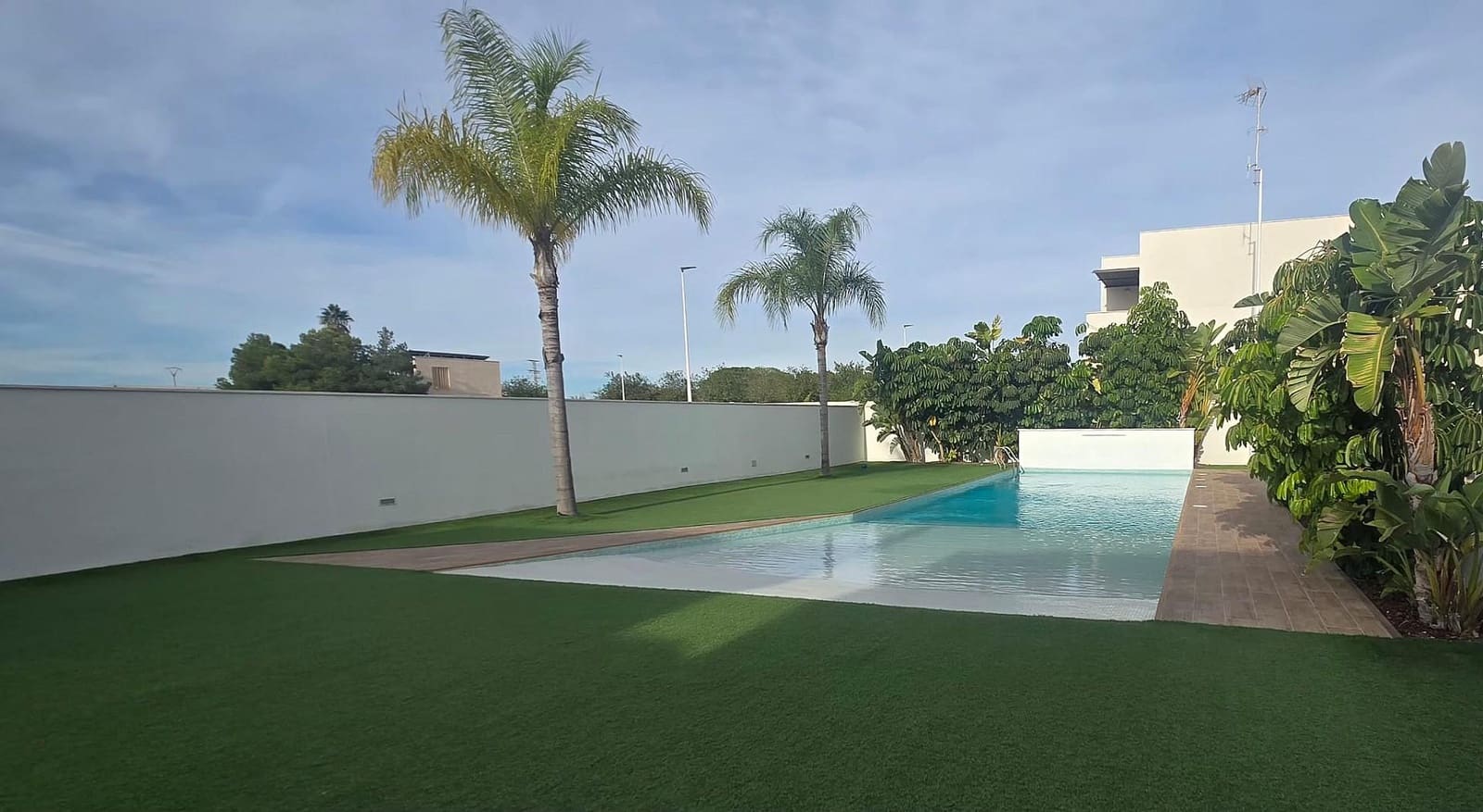 2 bedroom Penthouse for sale in Pilar de la Horadada - € 262,500 (Ref: 9513945)