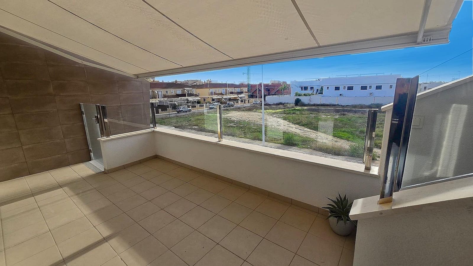 Ático de 2 habitaciones en Pilar de la Horadada en venta - 249.900 € (Ref: 9513945)