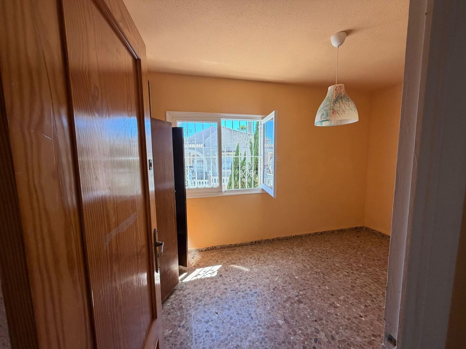 4 sovrum Villa till salu i La Siesta - 389 900 € (Ref: 9513953)