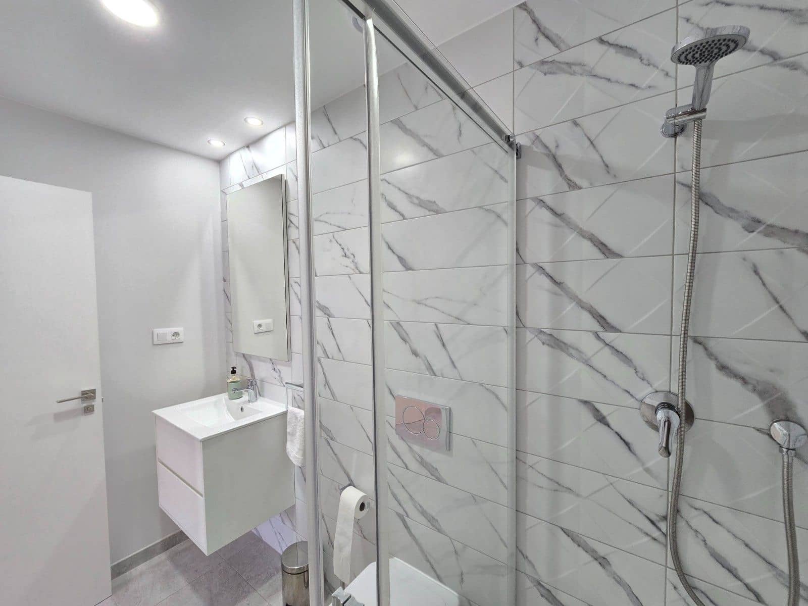 2 bedroom Apartment for sale in Filipinas with pool garage - € 265,000 (Ref: 9513955)
