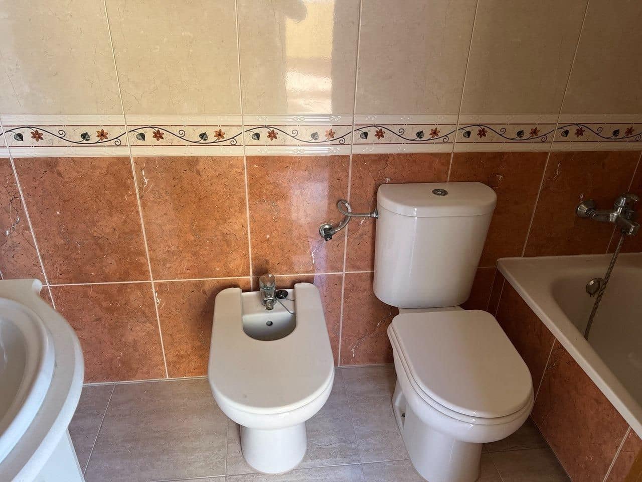 2 bedroom Penthouse for sale in Guardamar del Segura - € 225,000 (Ref: 9513972)