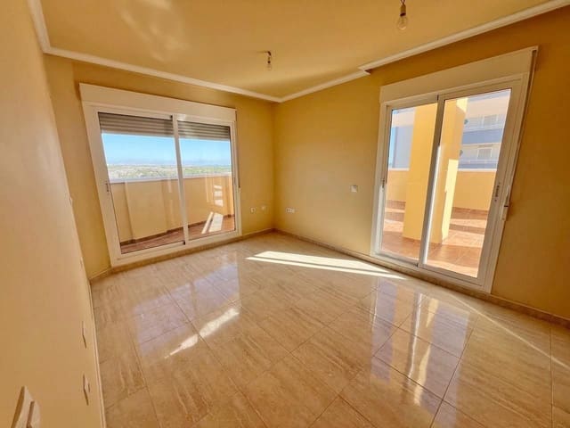 2 quarto Penthouse para venda em Puerto Deportivo, Guardamar del Segura - 225 000 € (Ref: 9513972)
