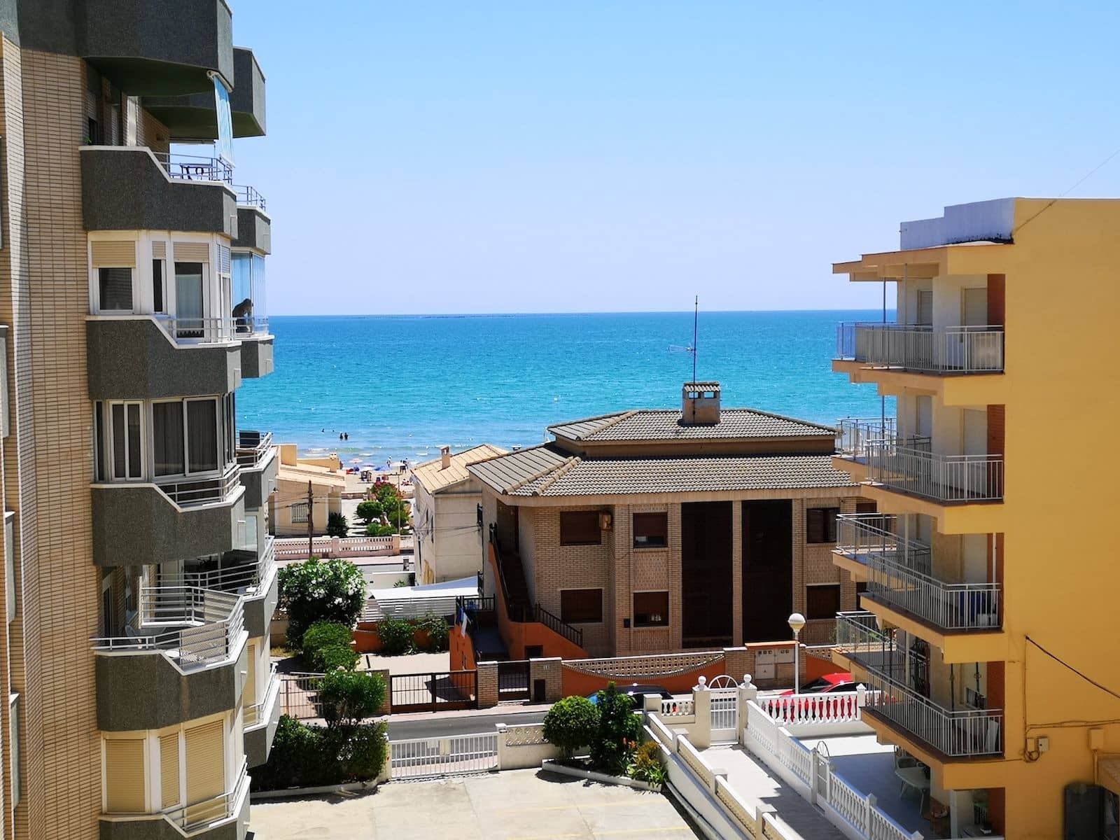 2 slaapkamer Appartement te koop in Guardamar del Segura - € 339.000 (Ref: 9513981)