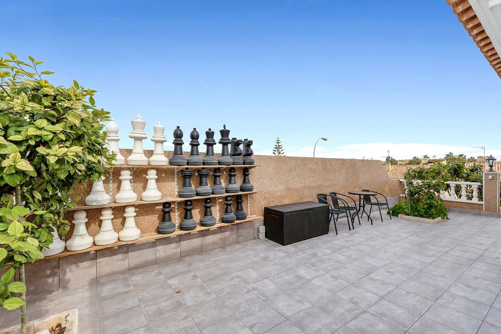 5 sypialnia Willa na sprzedaż w Torrevieja z basenem - 395 000 € (Ref: 9513994)