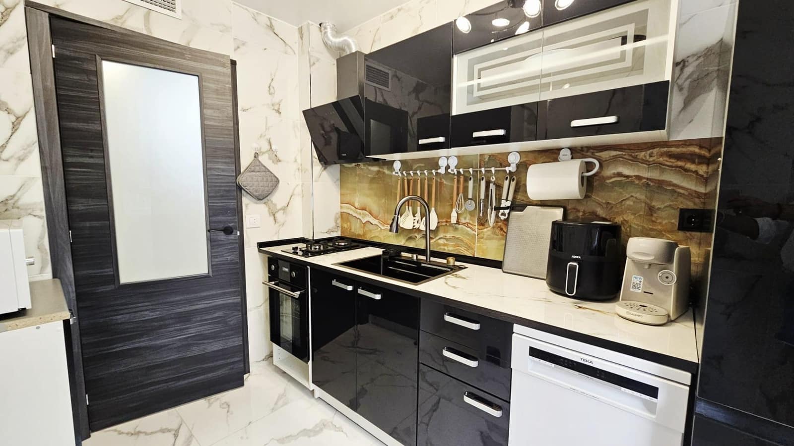 3 makuuhuone Huoneisto myytävänä paikassa Torrevieja - 185 500 € (Ref: 9513995)