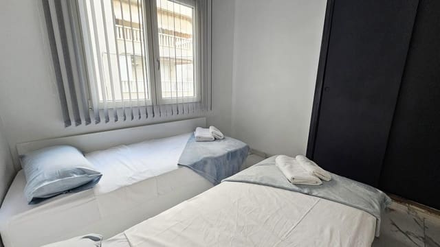 3 chambre Appartement à vendre à Playa del Acequión, Torrevieja - 185 500 € (Ref: 9513995)