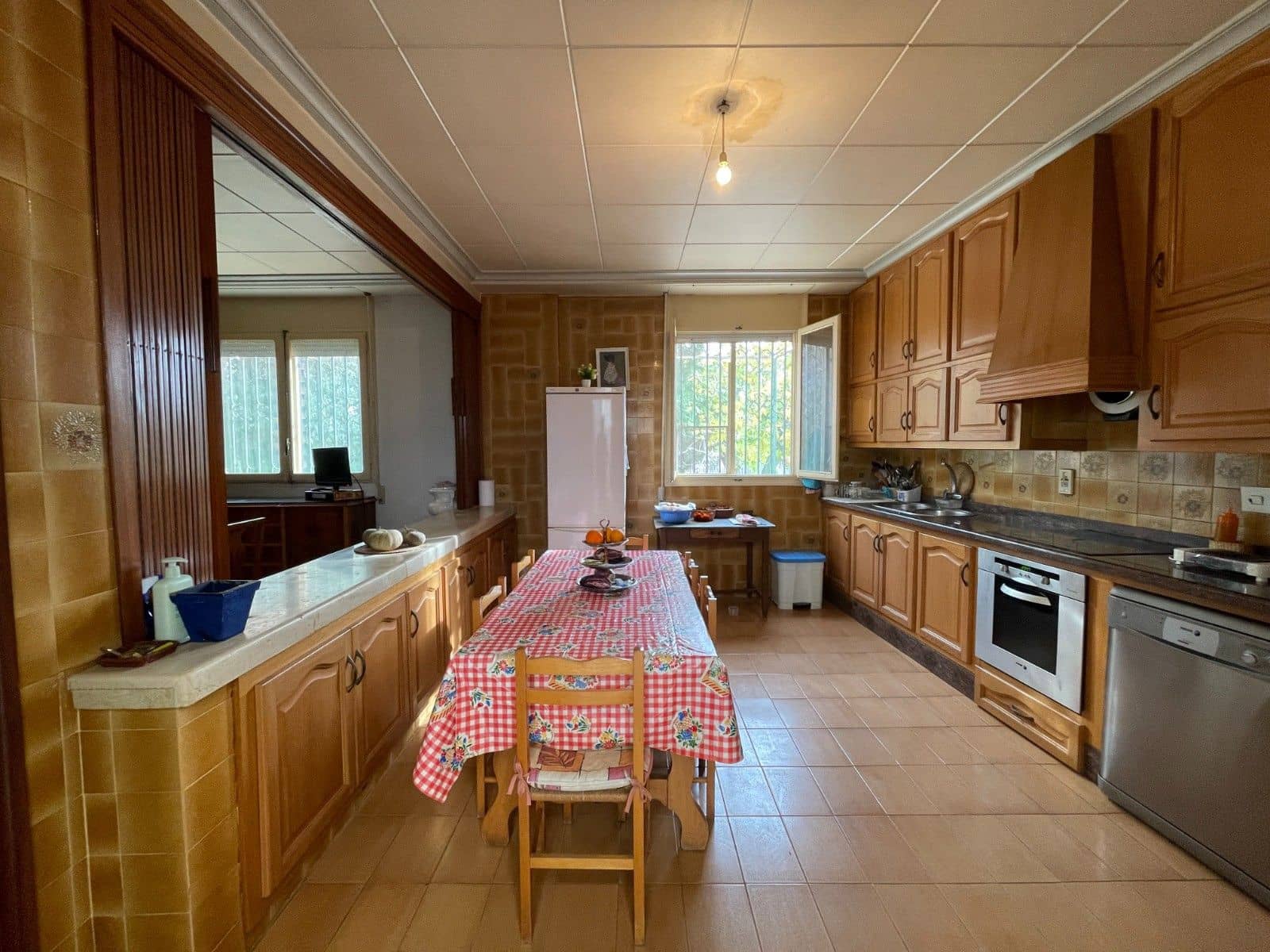 4 soveværelse Villa til salg i Elche / Elx med garage - € 378.000 (Ref: 9513998)