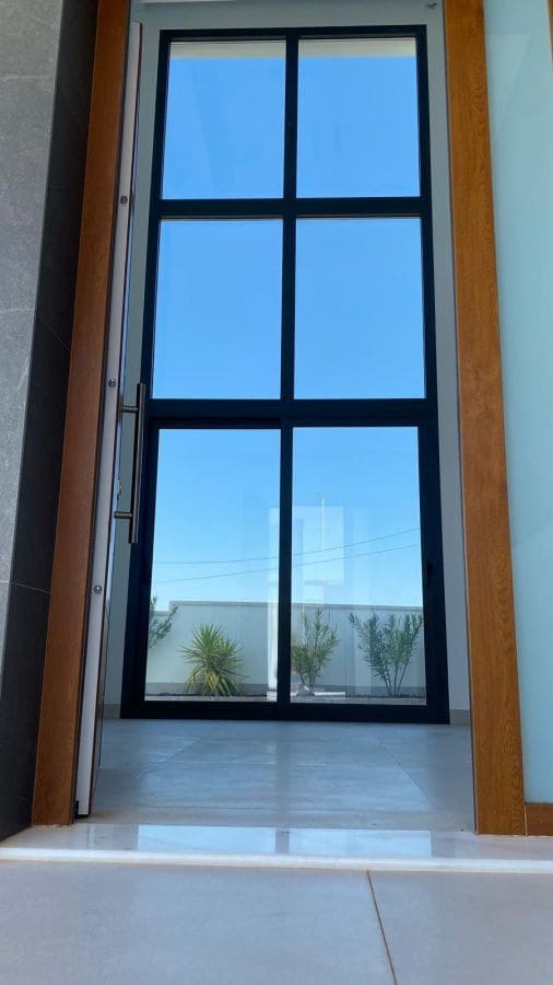 3 bedroom Villa for sale in La Siesta - € 650,000 (Ref: 9514027)