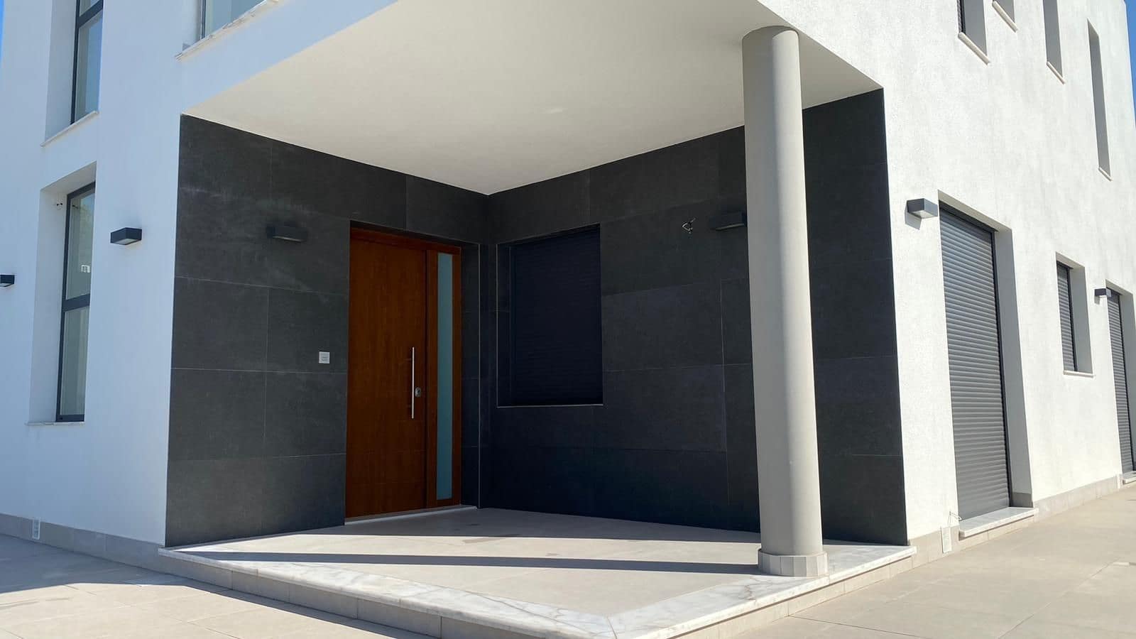 3 bedroom Villa for sale in La Siesta - € 650,000 (Ref: 9514027)