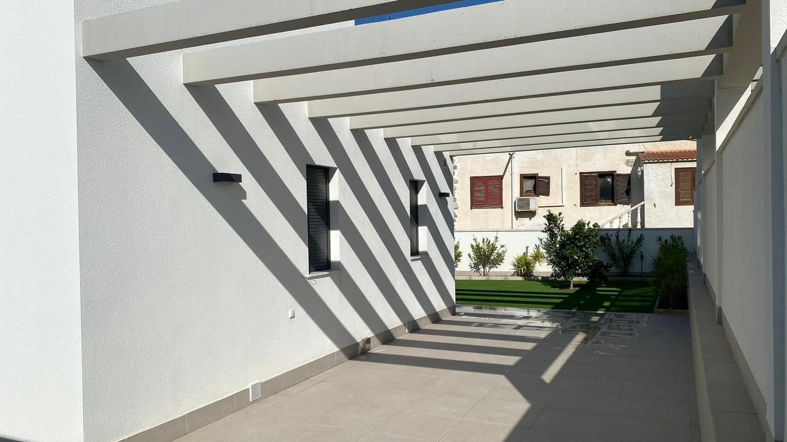 3 bedroom Villa for sale in La Siesta - € 650,000 (Ref: 9514027)