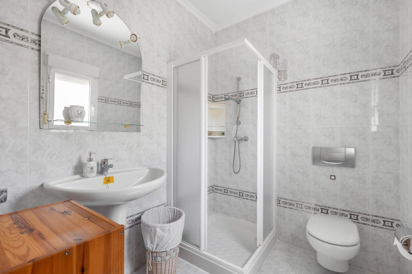 5 bedroom Villa for sale in San Fulgencio - € 459,000 (Ref: 9514031)