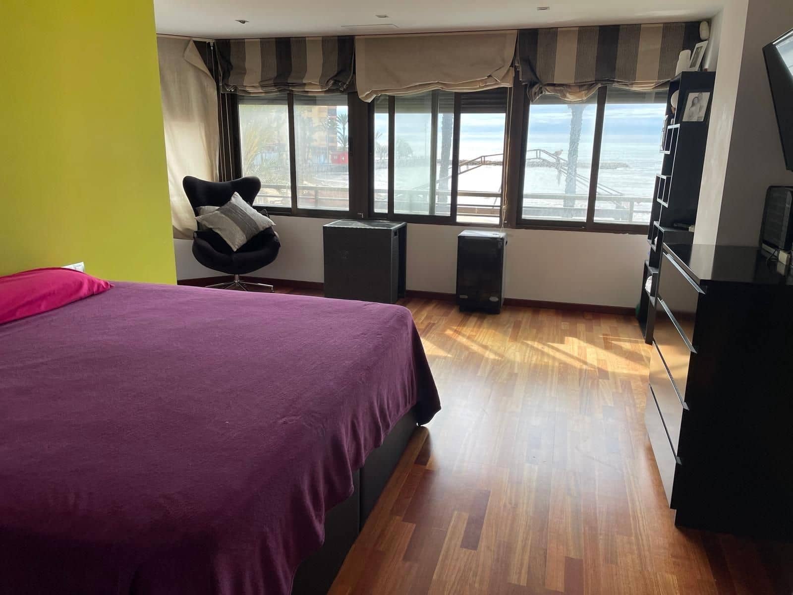 4 quarto Apartamento para venda em Torrevieja - 489 000 € (Ref: 9514036)