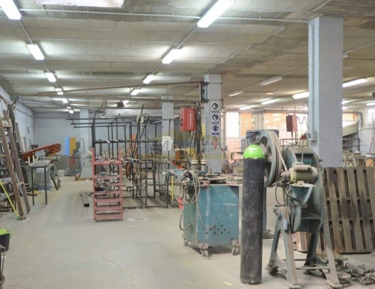 4 bedroom Villa for sale in San Miguel de Salinas - € 990,000 (Ref: 9514042)