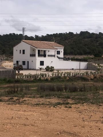 5 slaapkamer Villa te koop in Pinoso - € 409.995 (Ref: 9514043)