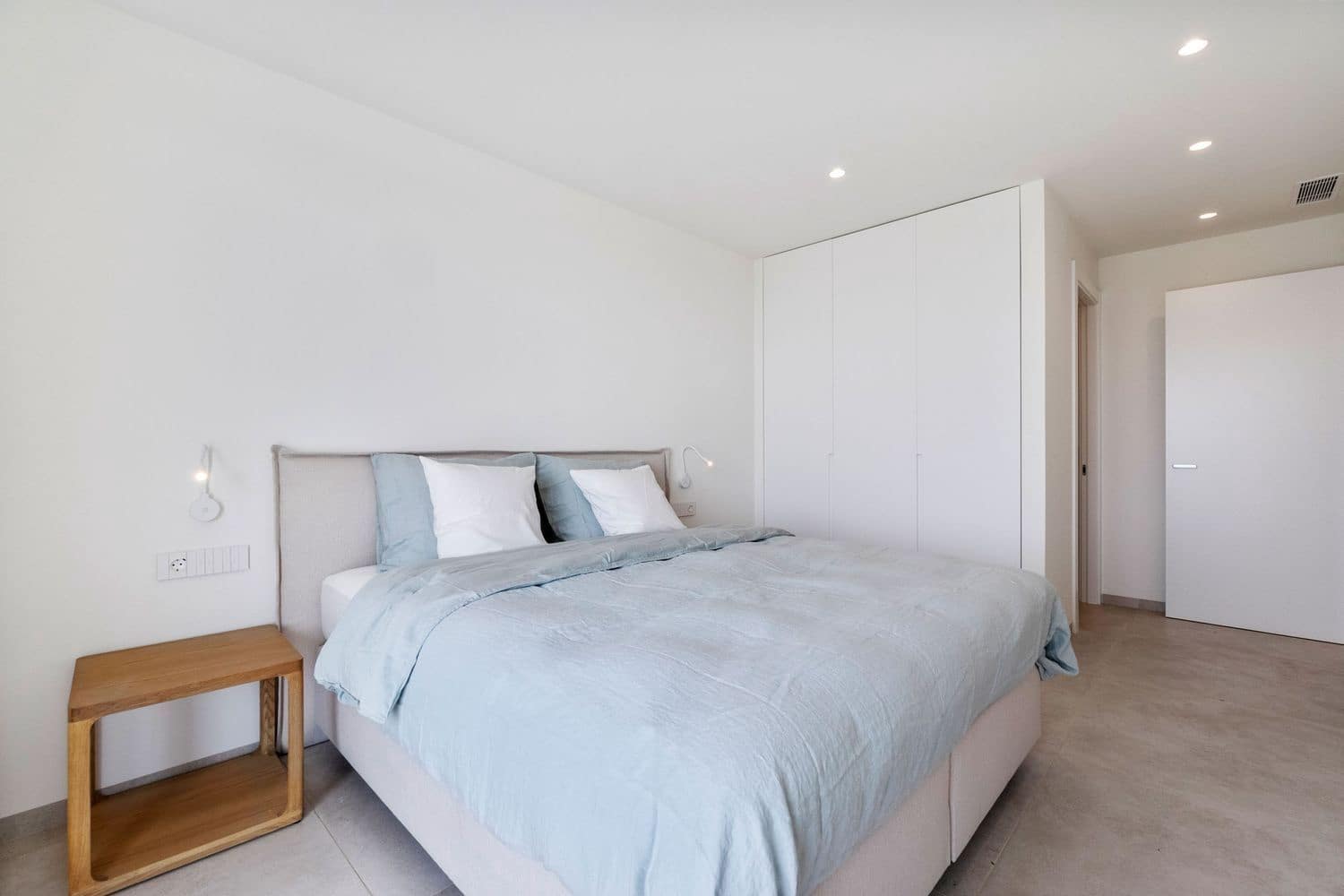 2 sypialnia Mieszkanie na sprzedaż w Las Colinas Golf z basenem garażem - 499 000 € (Ref: 9514045)