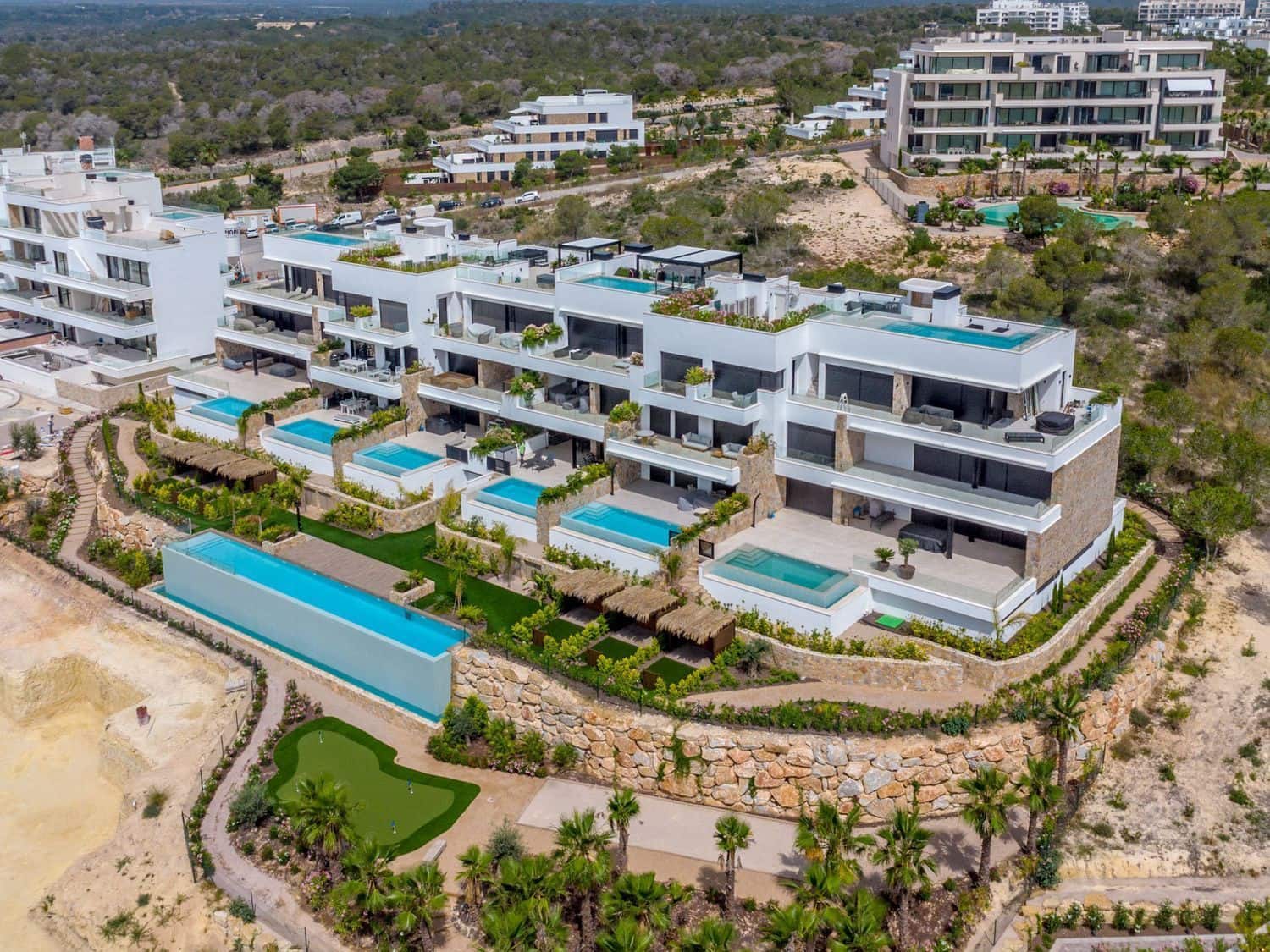 2 sypialnia Mieszkanie na sprzedaż w Las Colinas Golf z basenem garażem - 499 000 € (Ref: 9514045)