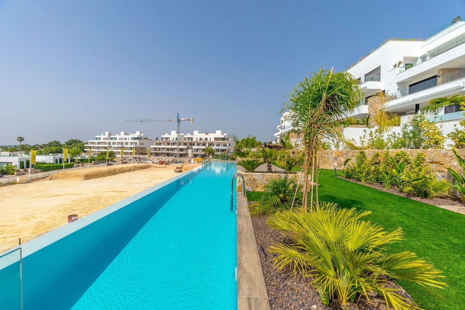 2 sypialnia Mieszkanie na sprzedaż w Las Colinas Golf z basenem garażem - 499 000 € (Ref: 9514045)