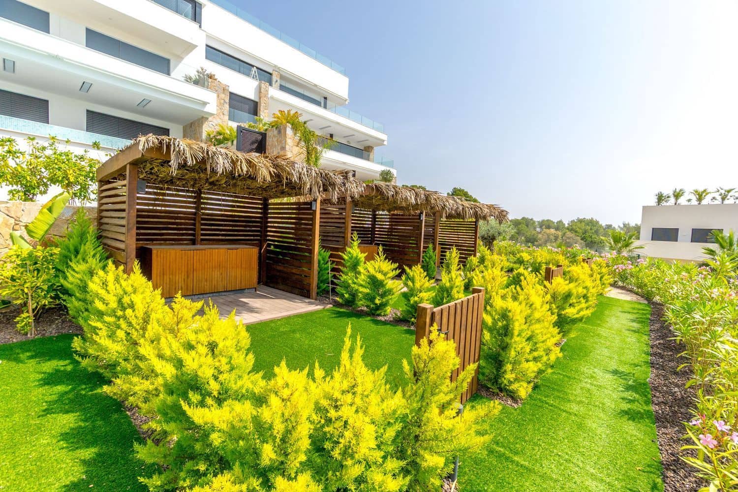 2 sypialnia Mieszkanie na sprzedaż w Las Colinas Golf z basenem garażem - 499 000 € (Ref: 9514045)