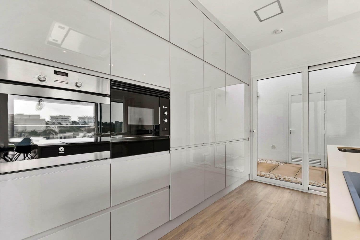 3 makuuhuone Huvila myytävänä paikassa Las Colinas Golf mukana uima-altaan - 945 000 € (Ref: 9514051)