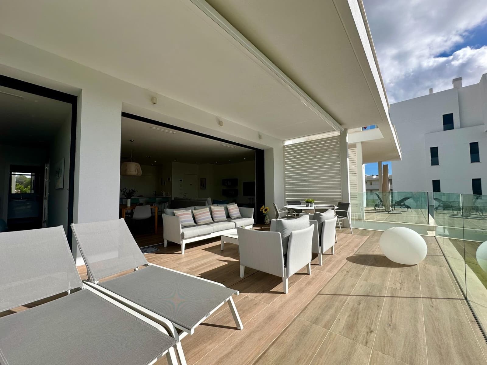 3 bedroom Apartment for sale in Las Colinas Golf - € 489,000 (Ref: 9514052)