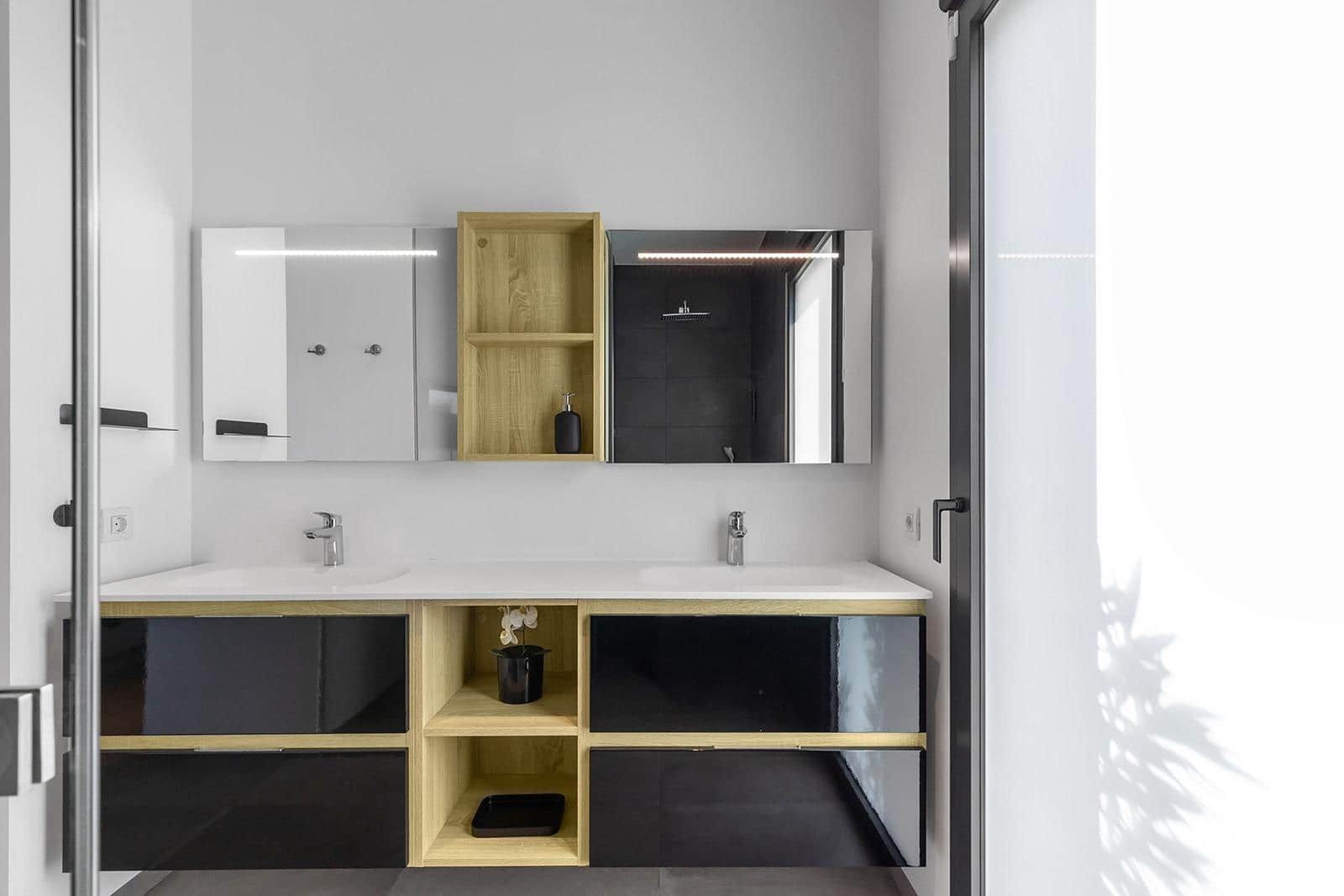 4 slaapkamer Villa te koop in Las Colinas Golf met garage - € 1.700.000 (Ref: 9514056)