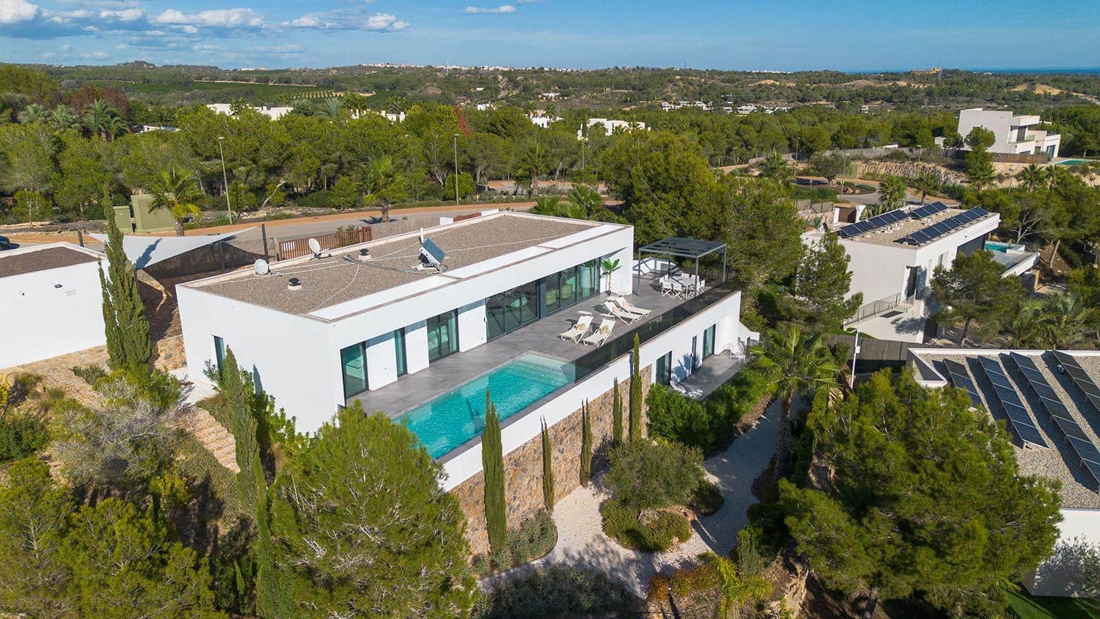 4 slaapkamer Villa te koop in Las Colinas Golf met garage - € 1.700.000 (Ref: 9514056)