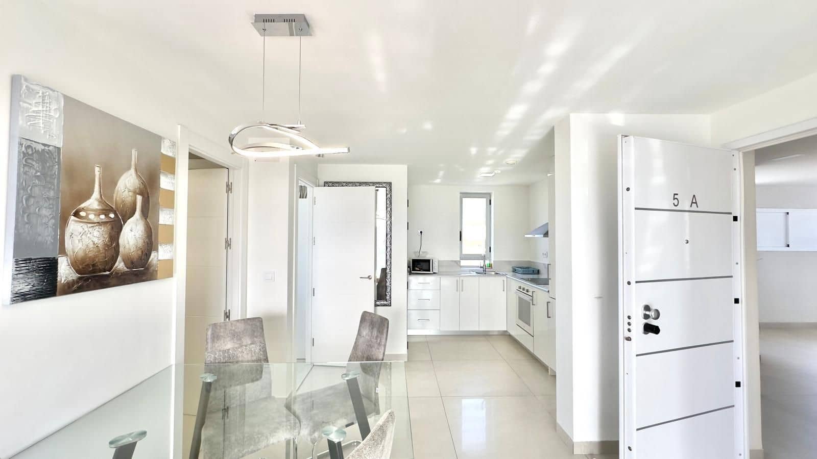 2 soveværelse Lejlighed til salg i Cala de Finestrat med swimmingpool - € 275.000 (Ref: 9514067)