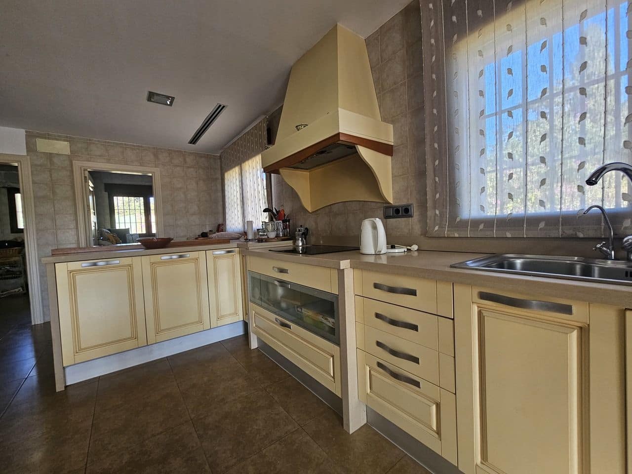 5 bedroom Villa for sale in Atamaria - € 2,300,000 (Ref: 9514071)