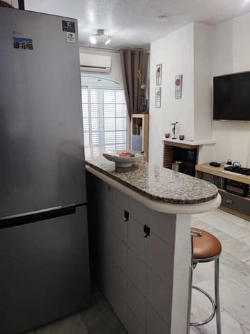 2 chambre Penthouse à vendre à Centro, Torrevieja avec piscine - 269 000 € (Ref: 9514075)