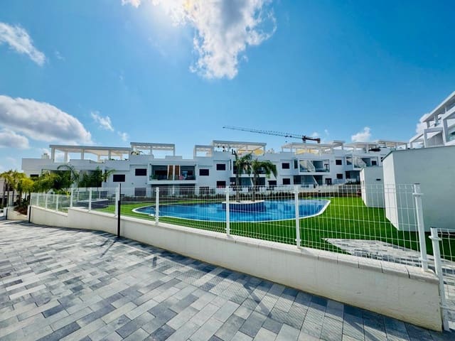 2 sovrum Lägenhet till salu i Los Balcones med pool - 299 000 € (Ref: 9514111)