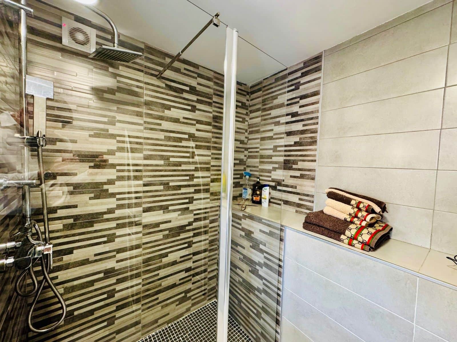 6 sypialnia Willa na sprzedaż w La Marquesa z basenem - 625 000 € (Ref: 9514112)