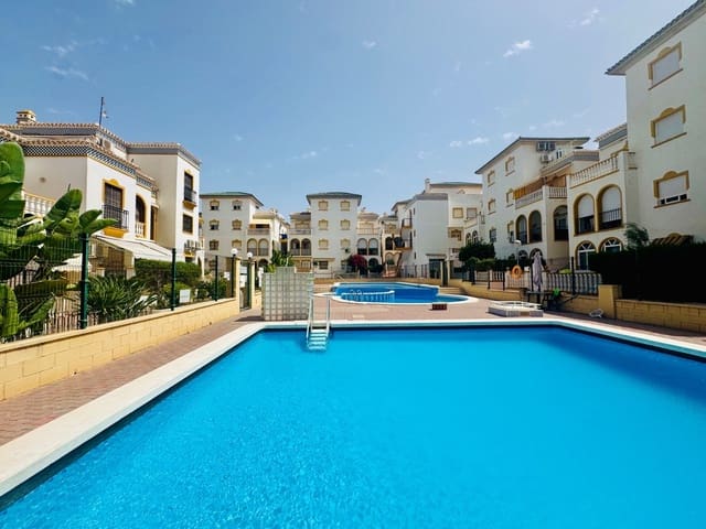 3 slaapkamer Appartement te koop in La Mata, Torrevieja met zwembad - € 269.000 (Ref: 9514113)