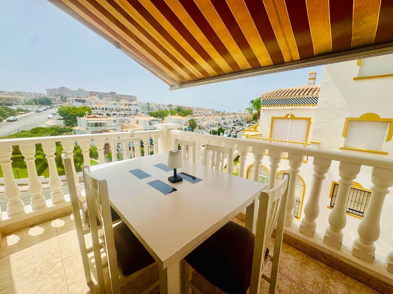 3 slaapkamer Appartement te koop in La Mata met zwembad - € 269.000 (Ref: 9514113)