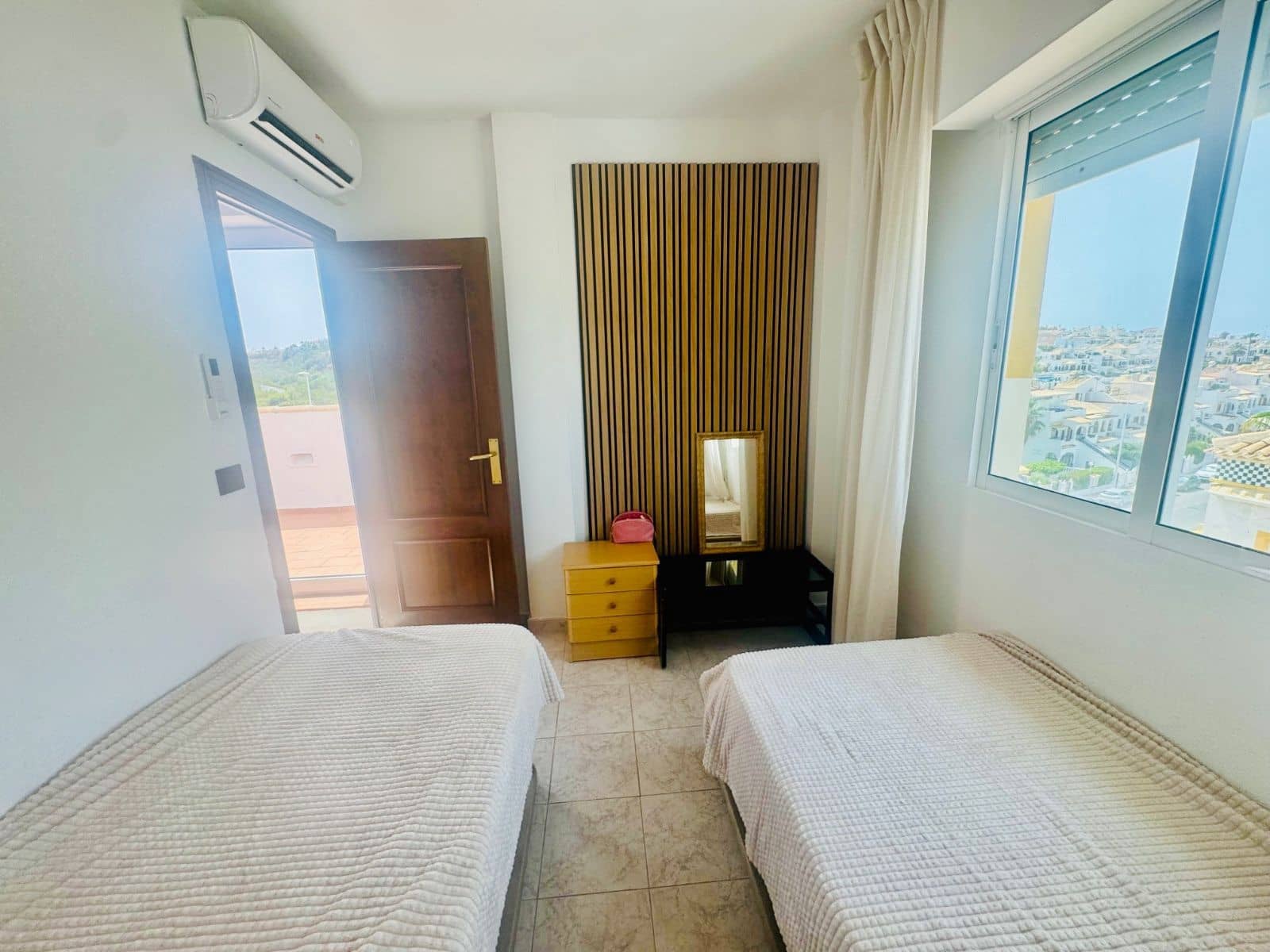 3 slaapkamer Appartement te koop in La Mata met zwembad - € 269.000 (Ref: 9514113)