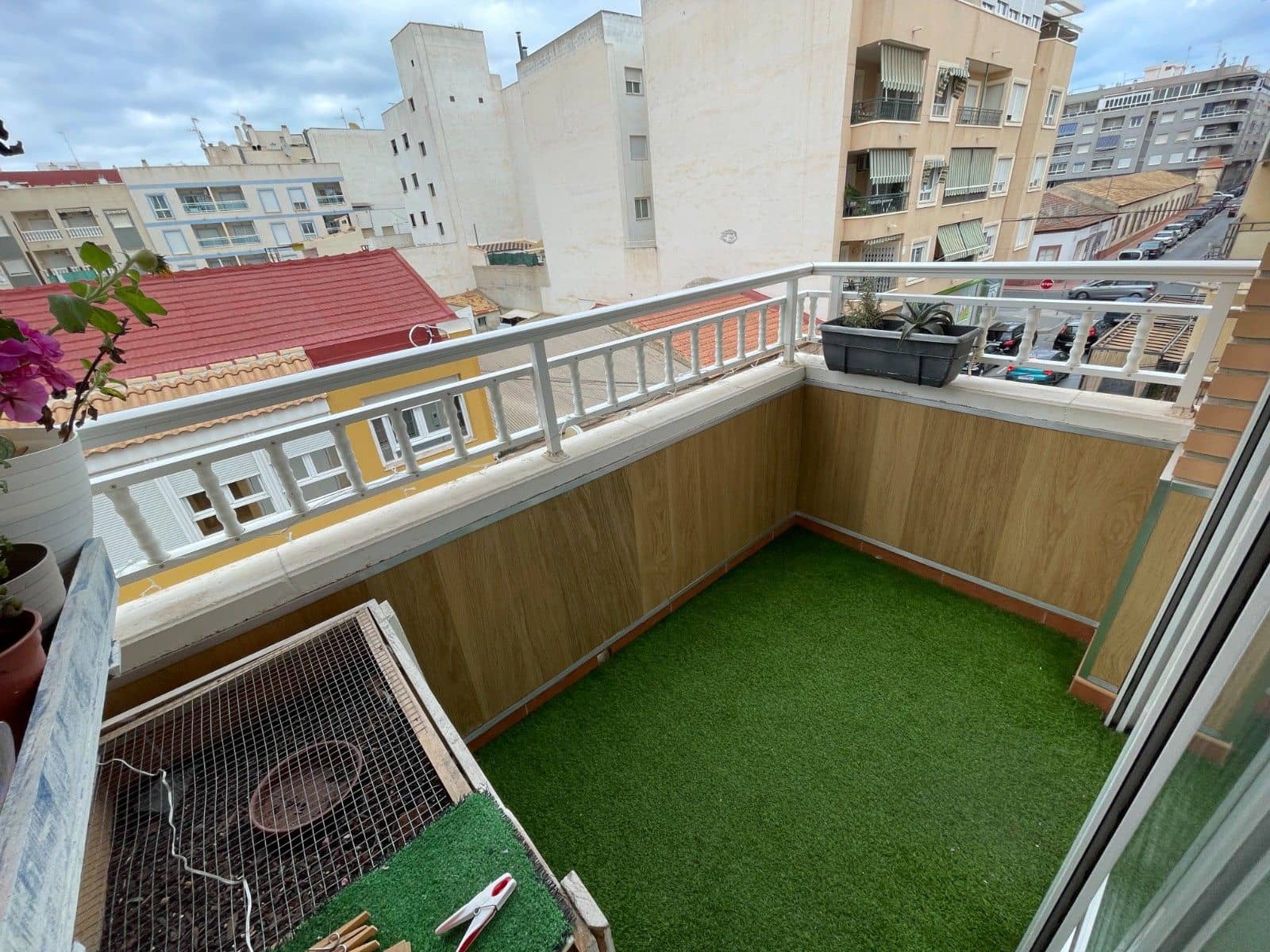 Apartamento de 4 habitaciones en Torrevieja en venta - 270.000 € (Ref: 9514122)